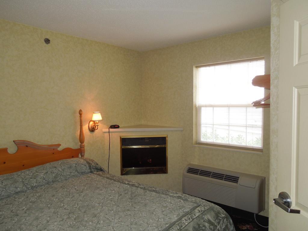 Ourguest Inn And Suites Catawba Island Port Clinton Quarto foto